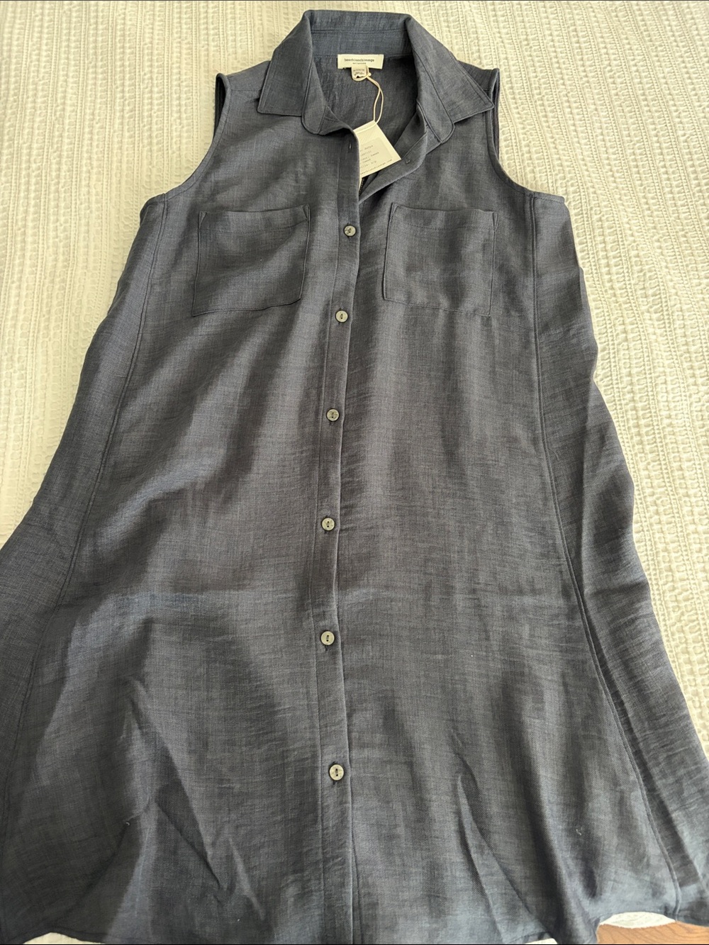 beachlunchlounge Sleeveless Midi Shirt Dress in Charcoal Gray